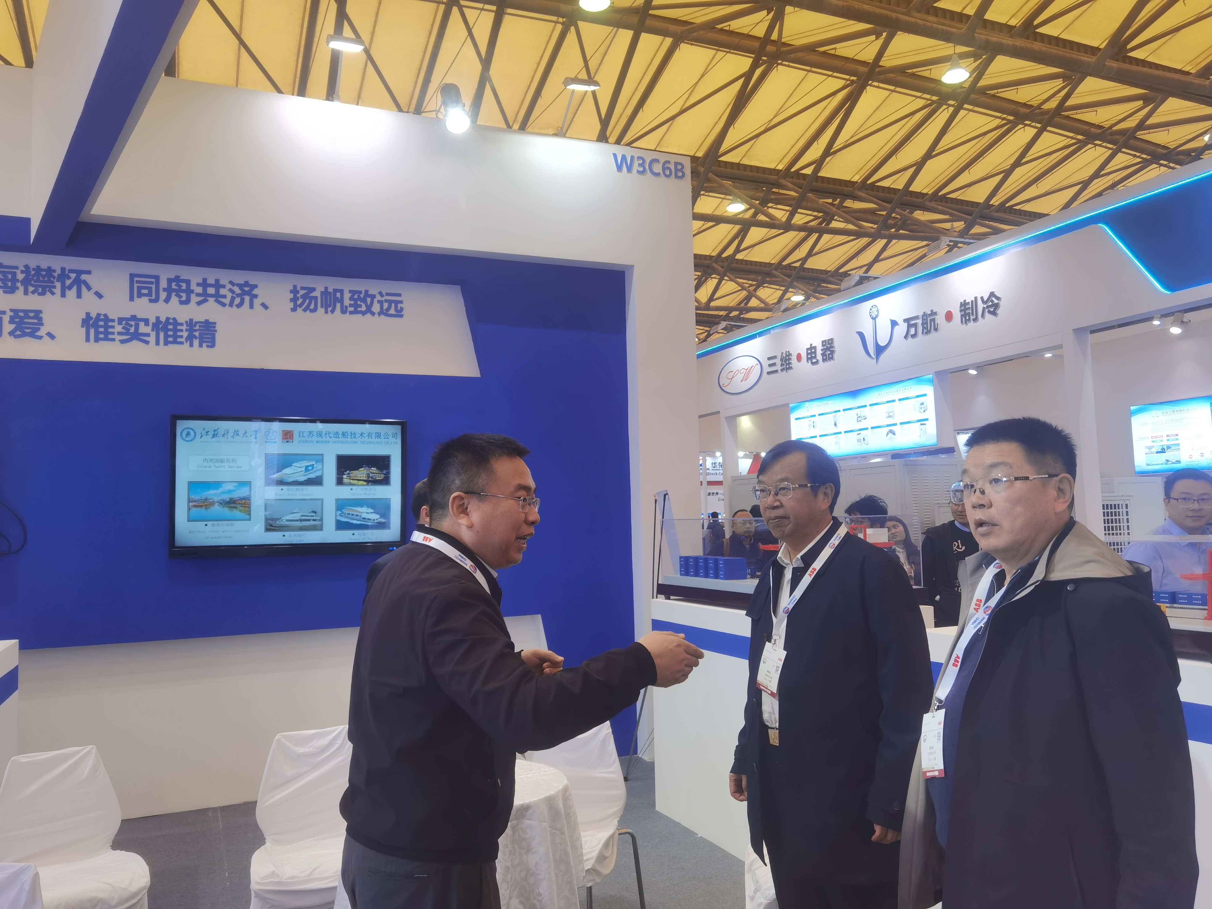 1701909488385682.jpg 3.jpg